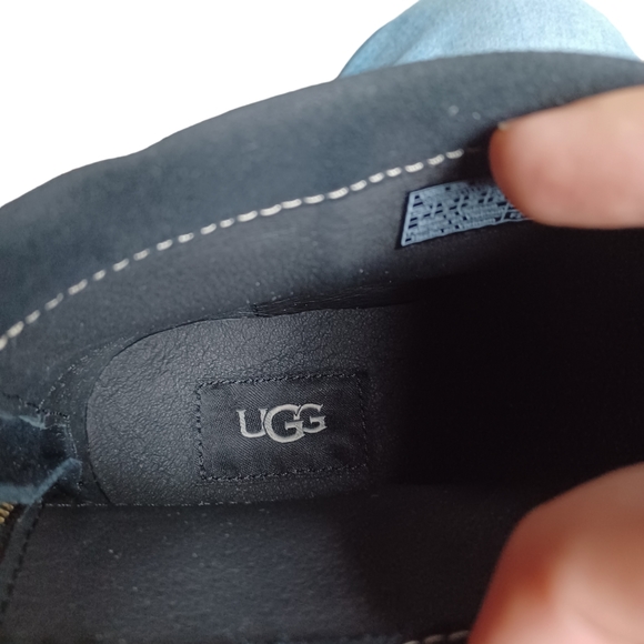 Ugg Varney black moccasins boho ankle booties size 7 - Picture 8 of 9